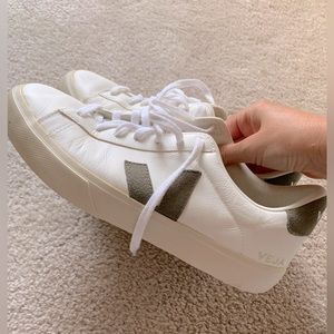 Men’s VEJA shoes